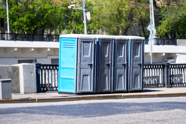 Portable Toilet Options We Offer in Tamiami, FL